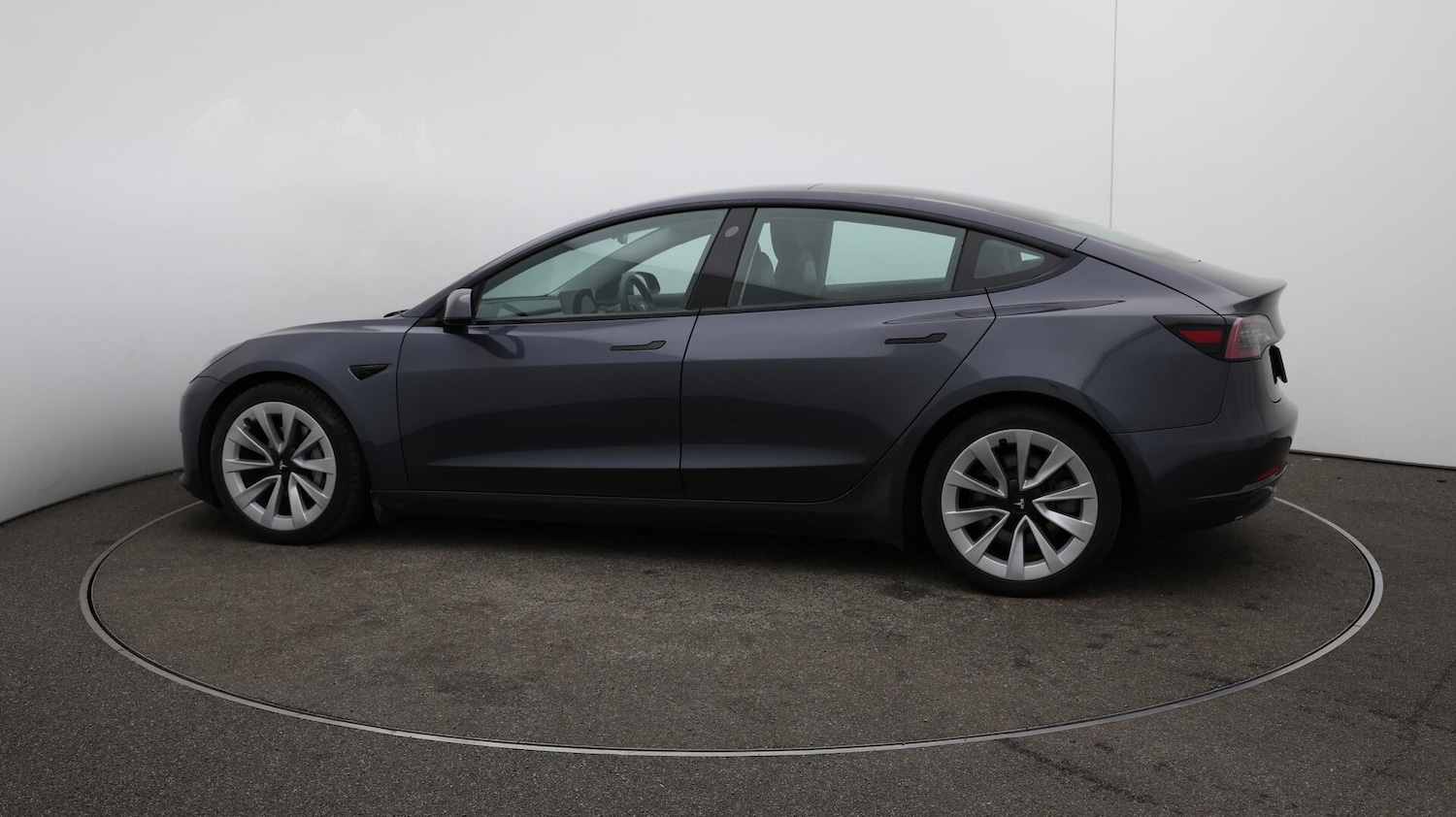 Used Tesla Model 3 2021 for sale - 76137790: Photo 57