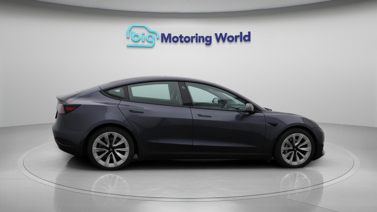 Used Tesla Model 3 2021 for sale - 76137790: Photo 9
