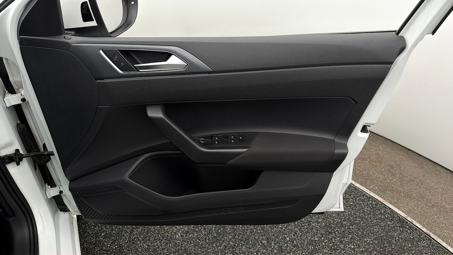 Used Volkswagen Taigo 2023 for sale - 78181917: Photo 14