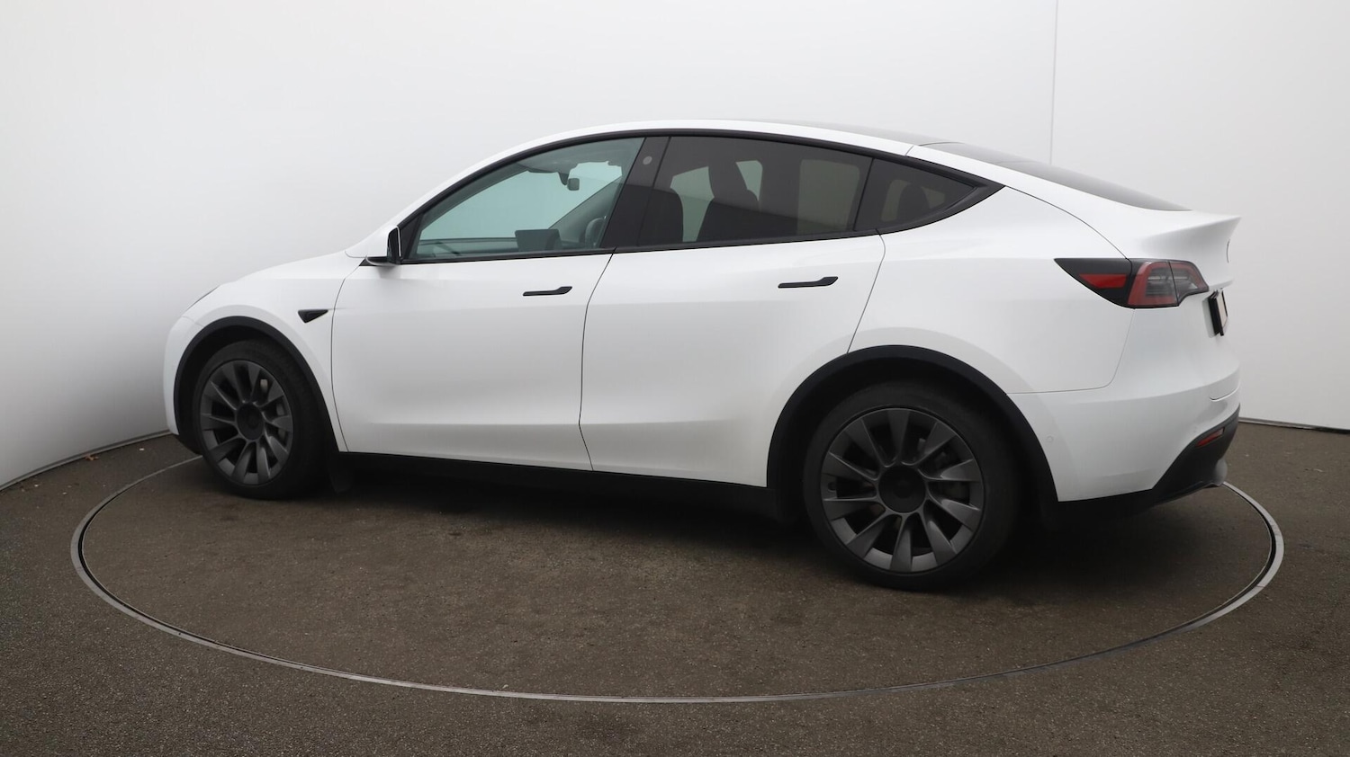Used Tesla Model Y 2022 for sale - 76167195: Photo 48