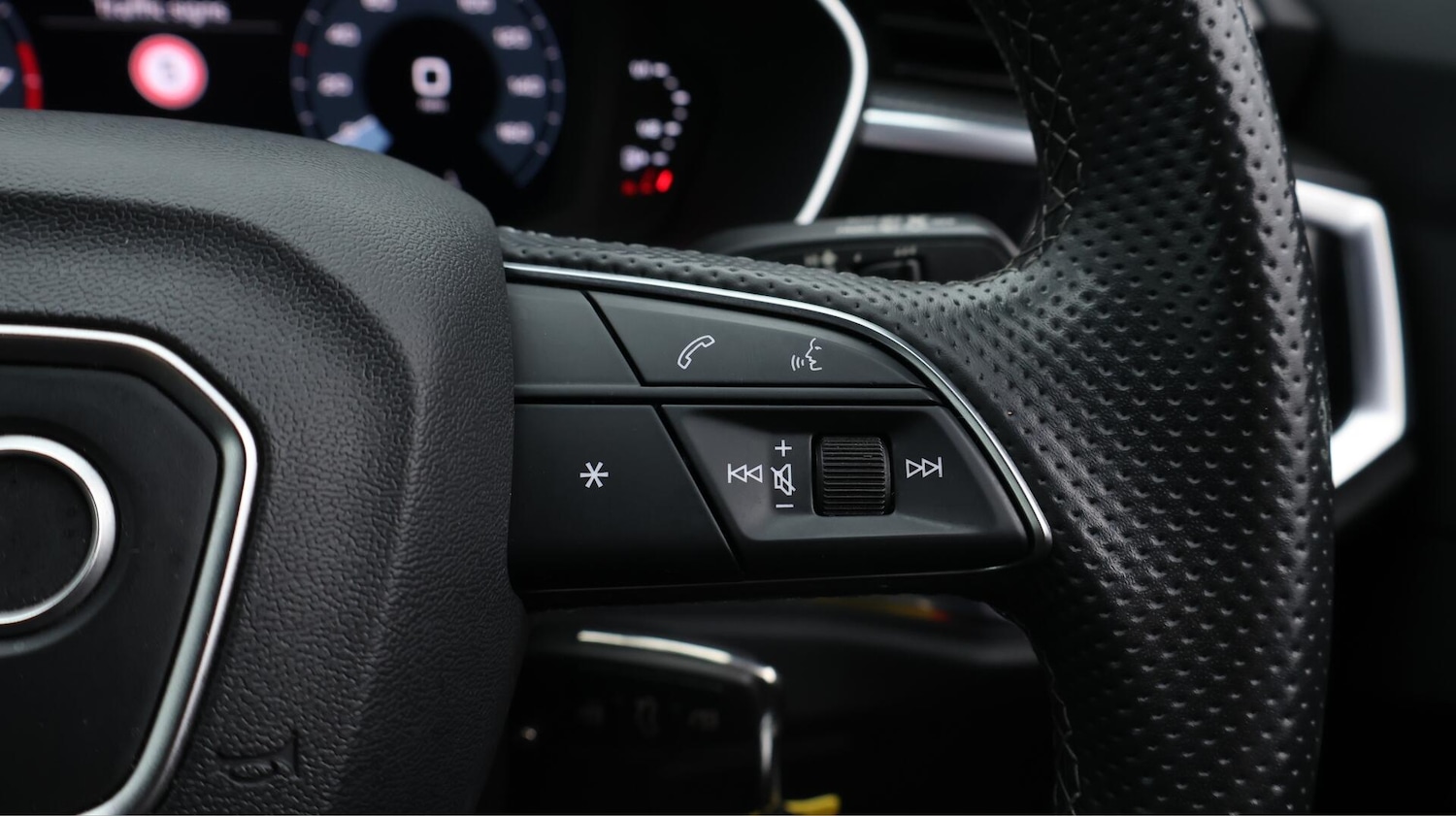 Used Audi Q3 2022 for sale - 76122760: Photo 26