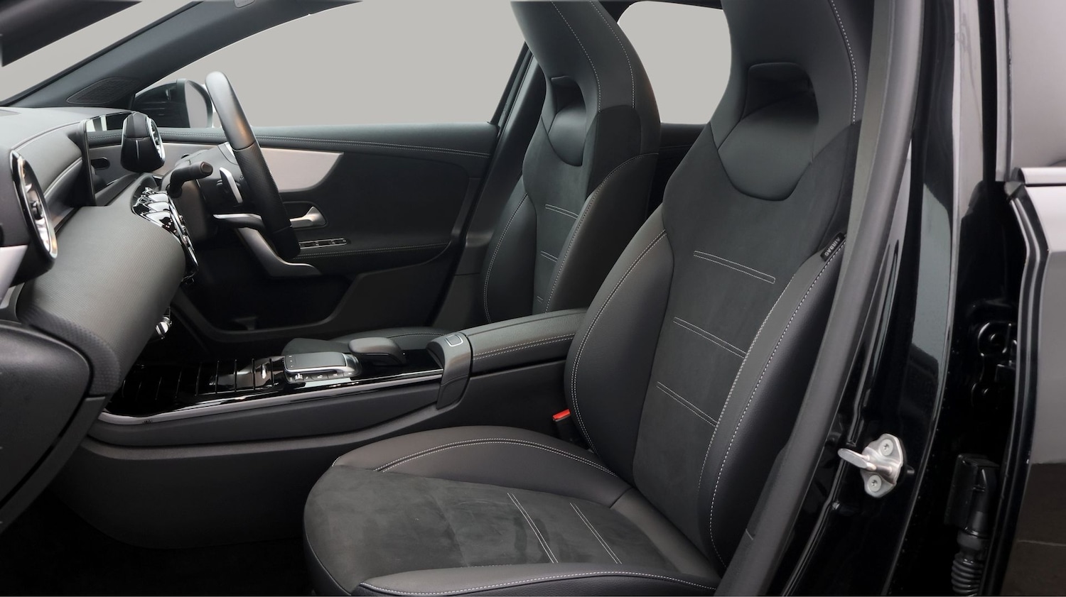 Used Mercedes-Benz A-Class 2022 for sale - 77354198: Photo 14