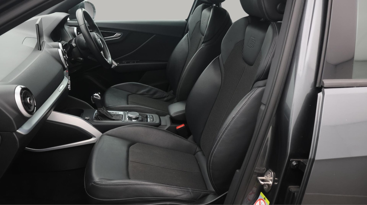 Used Audi Q2 2021 for sale - 76380604: Photo 15