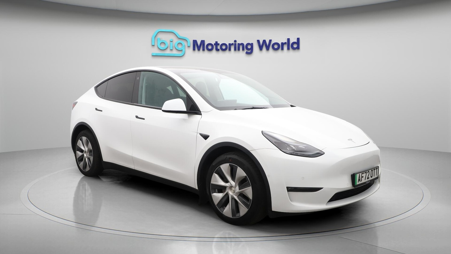Used Tesla Model Y 2022 for sale - 76538224: Photo 2
