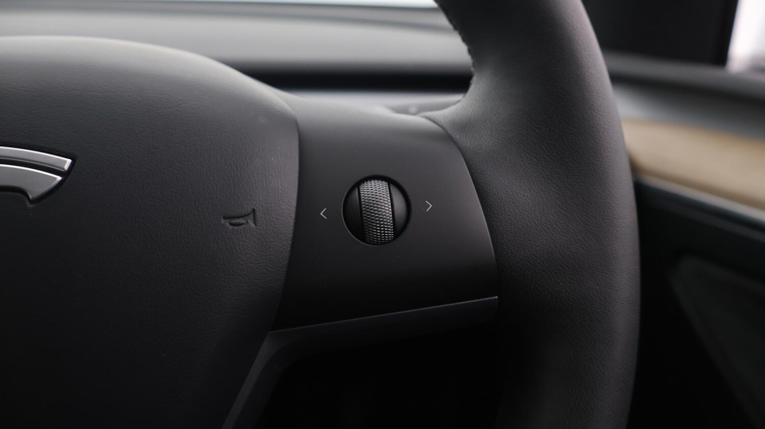 Used Tesla Model Y 2022 for sale - 76538224: Photo 26