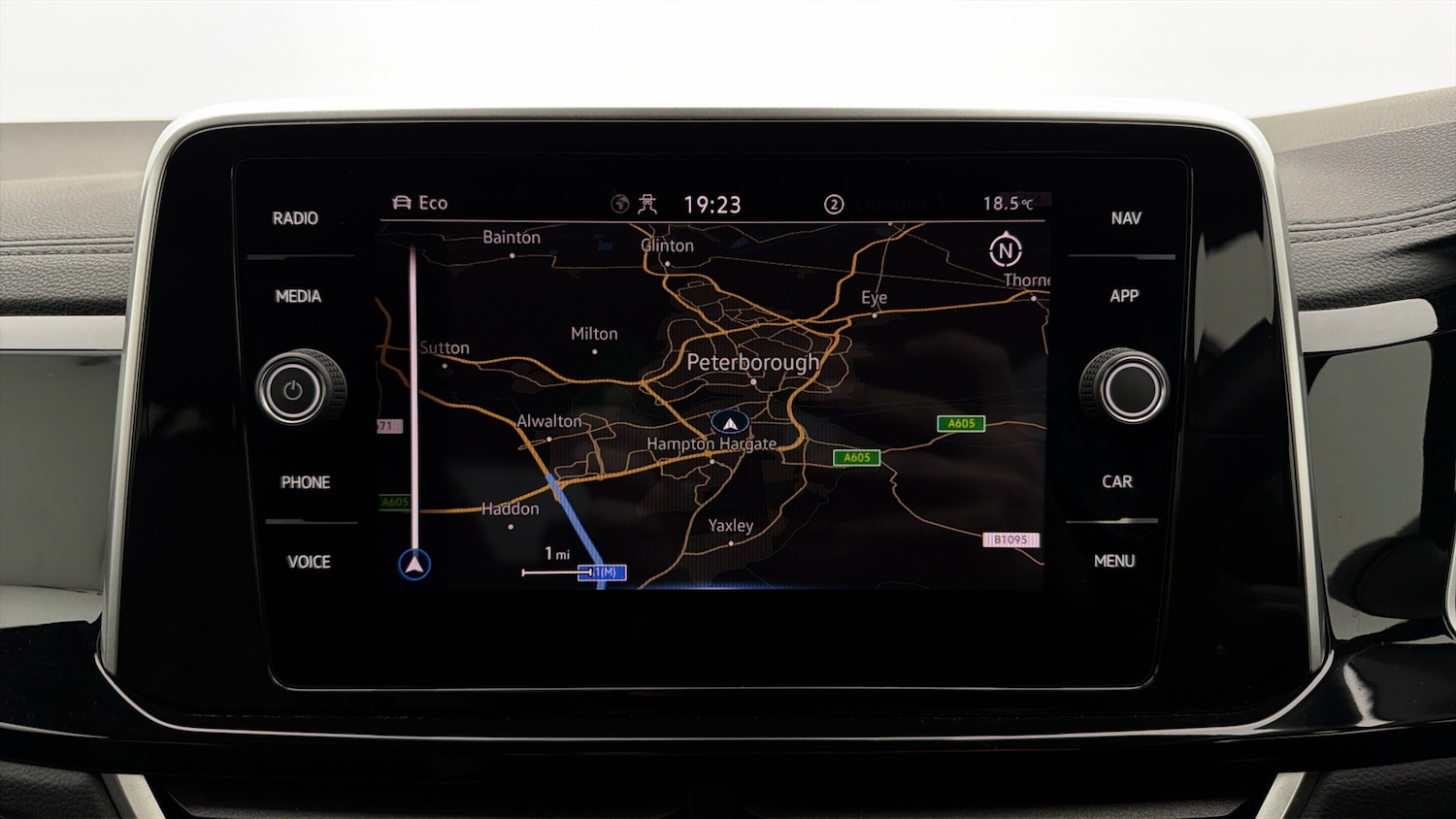 Used Volkswagen T-Roc 2023 for sale - 77961648: Photo 10