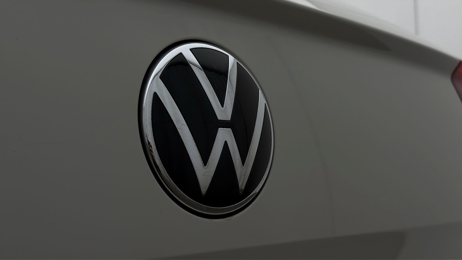 Used Volkswagen T-Roc 2023 for sale - 77961648: Photo 19