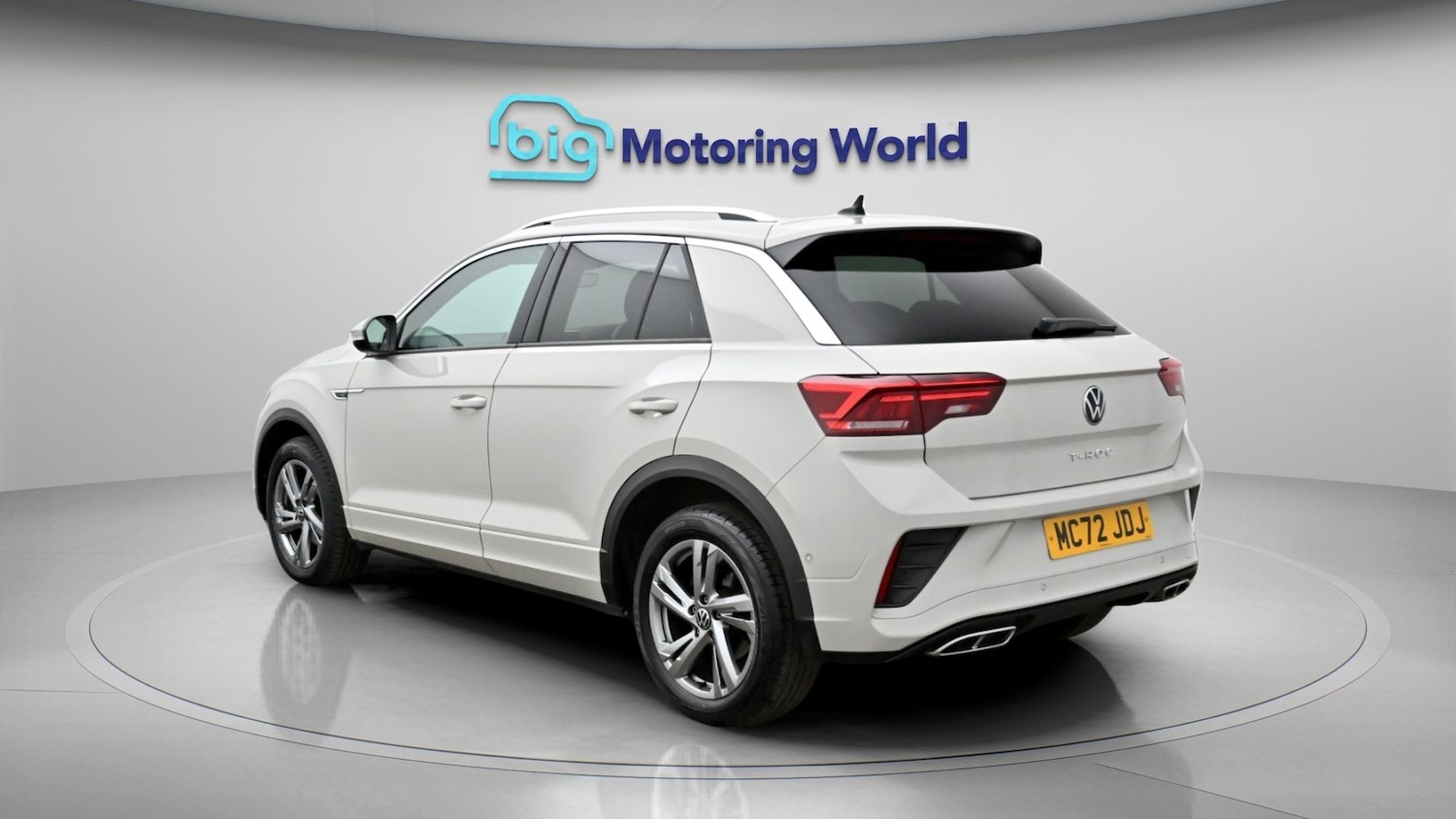 Used Volkswagen T-Roc 2023 for sale - 77961648: Photo 5