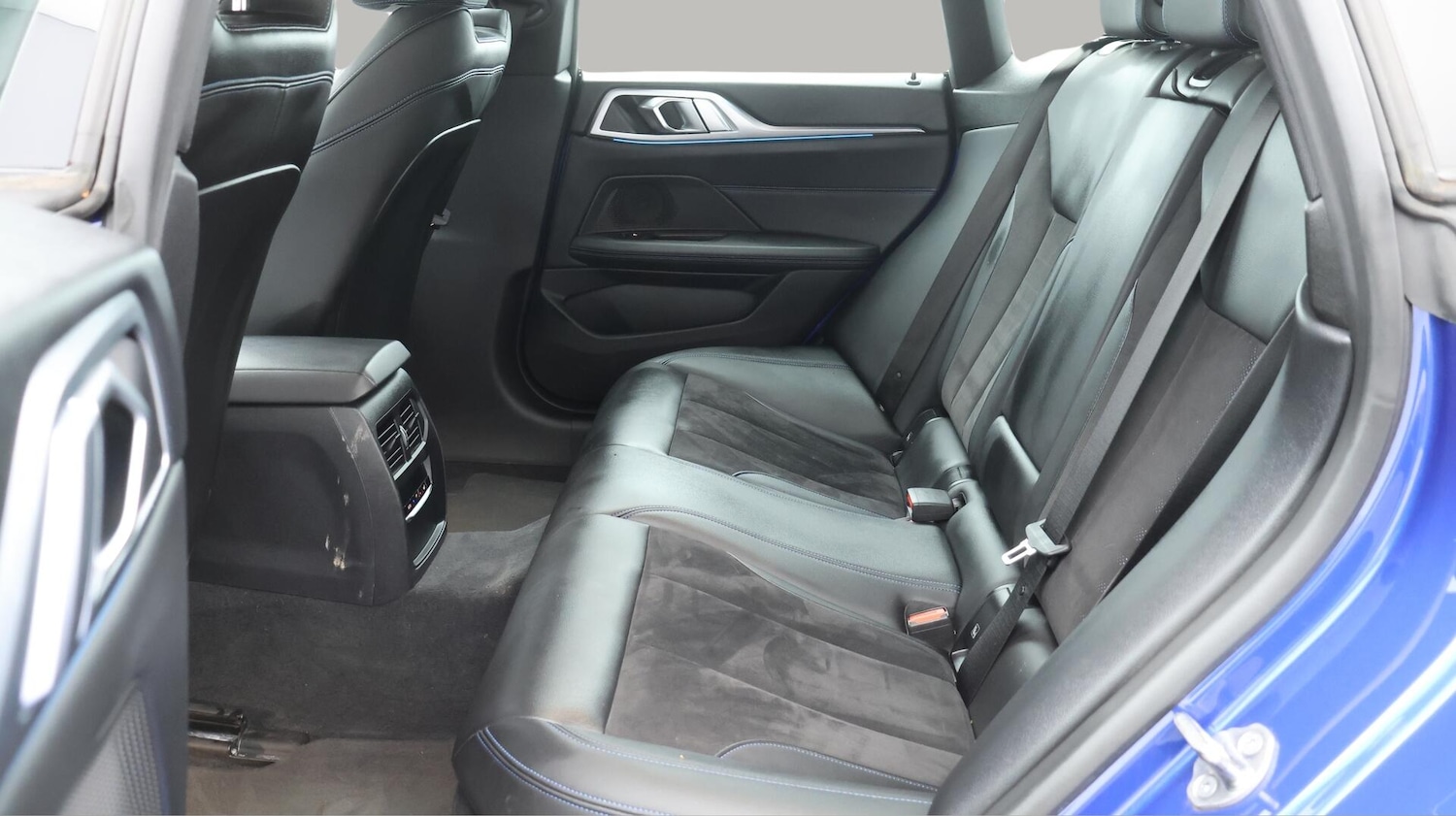 Used BMW i4 2022 for sale - 76059315: Photo 17