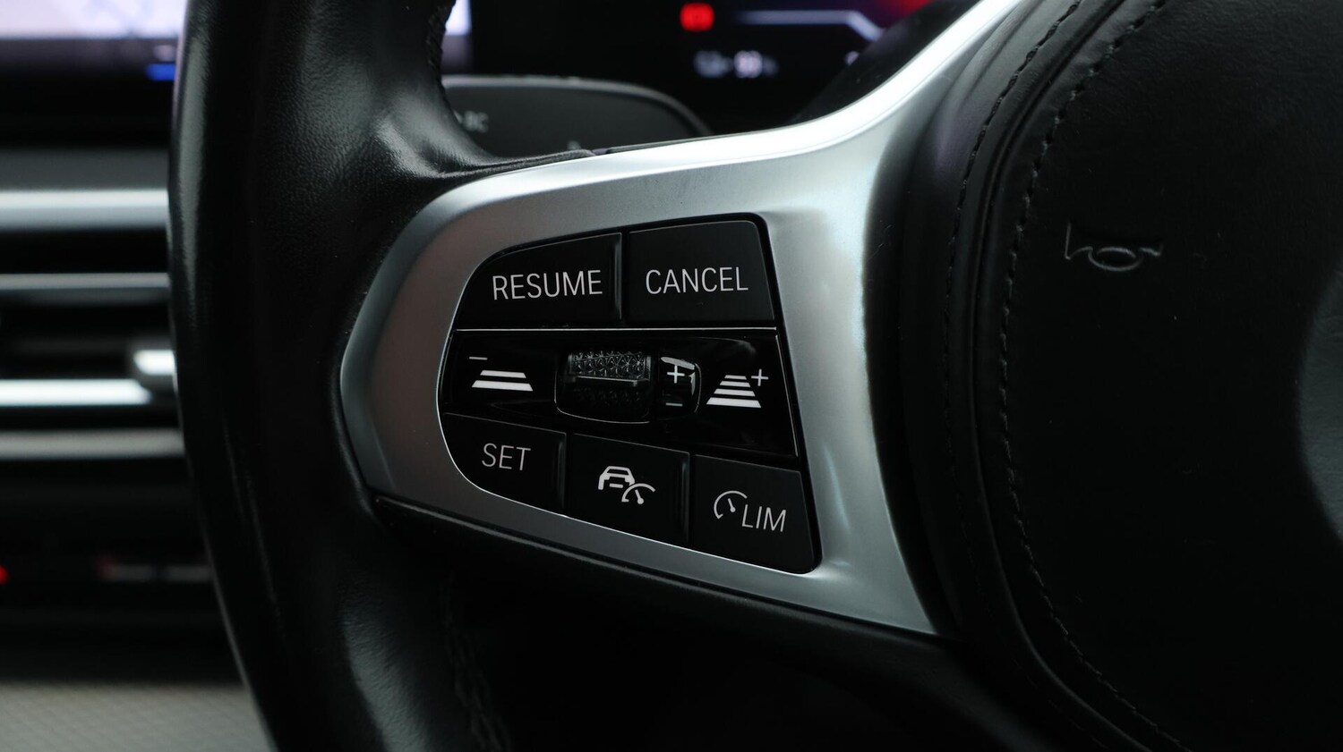 Used BMW i4 2022 for sale - 76059315: Photo 24