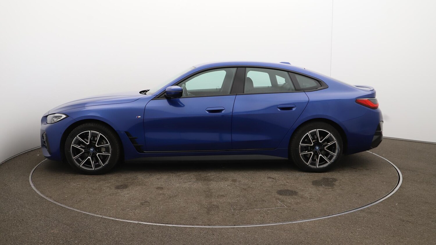 Used BMW i4 2022 for sale - 76059315: Photo 65