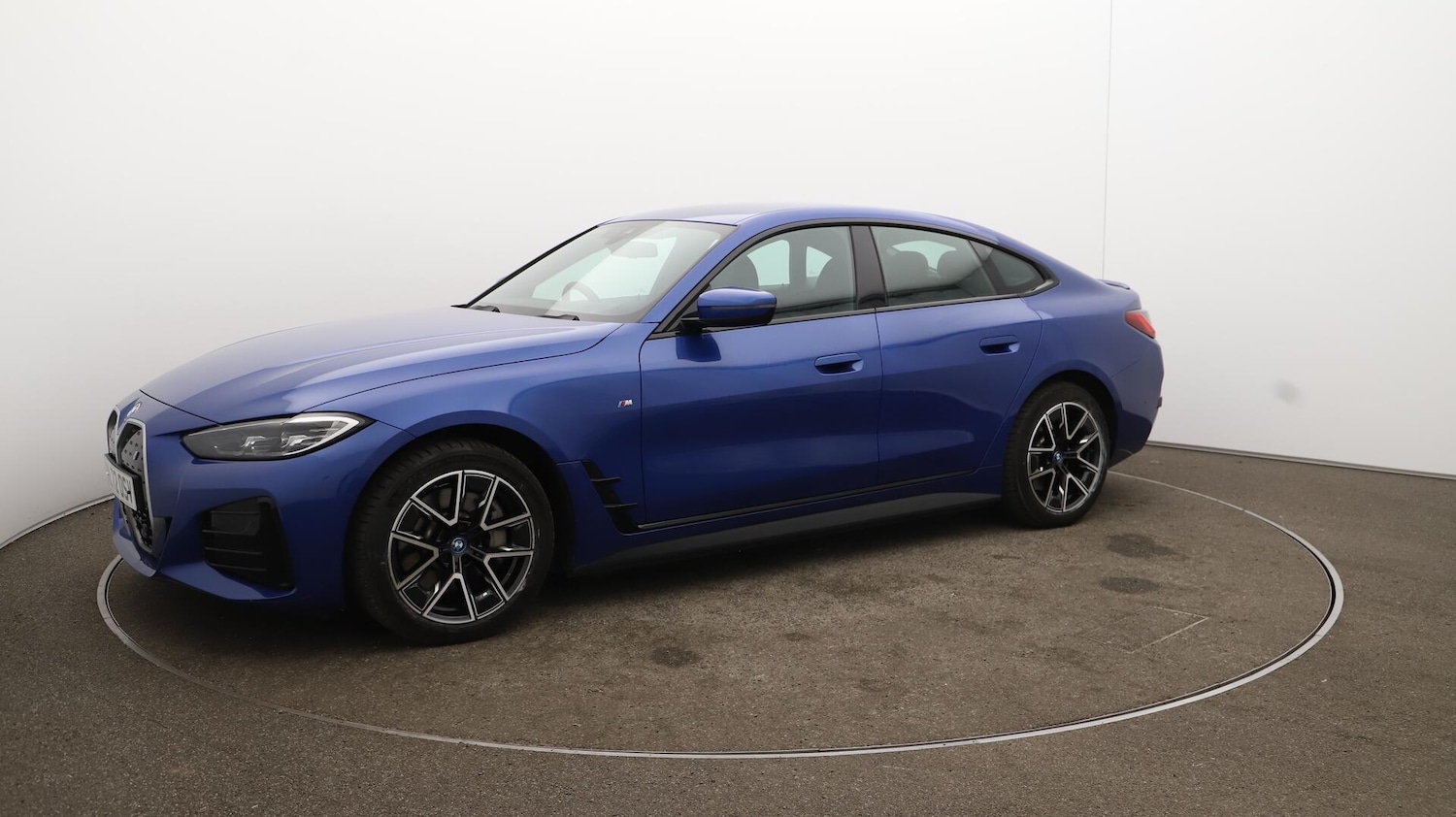 Used BMW i4 2022 for sale - 76059315: Photo 68