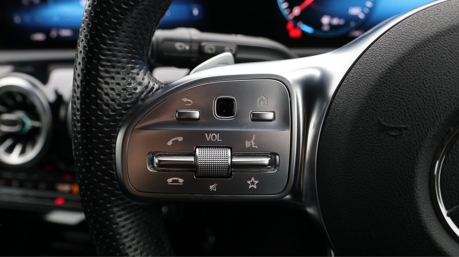 Used Mercedes-Benz CLA 2021 for sale - 77365657: Photo 21