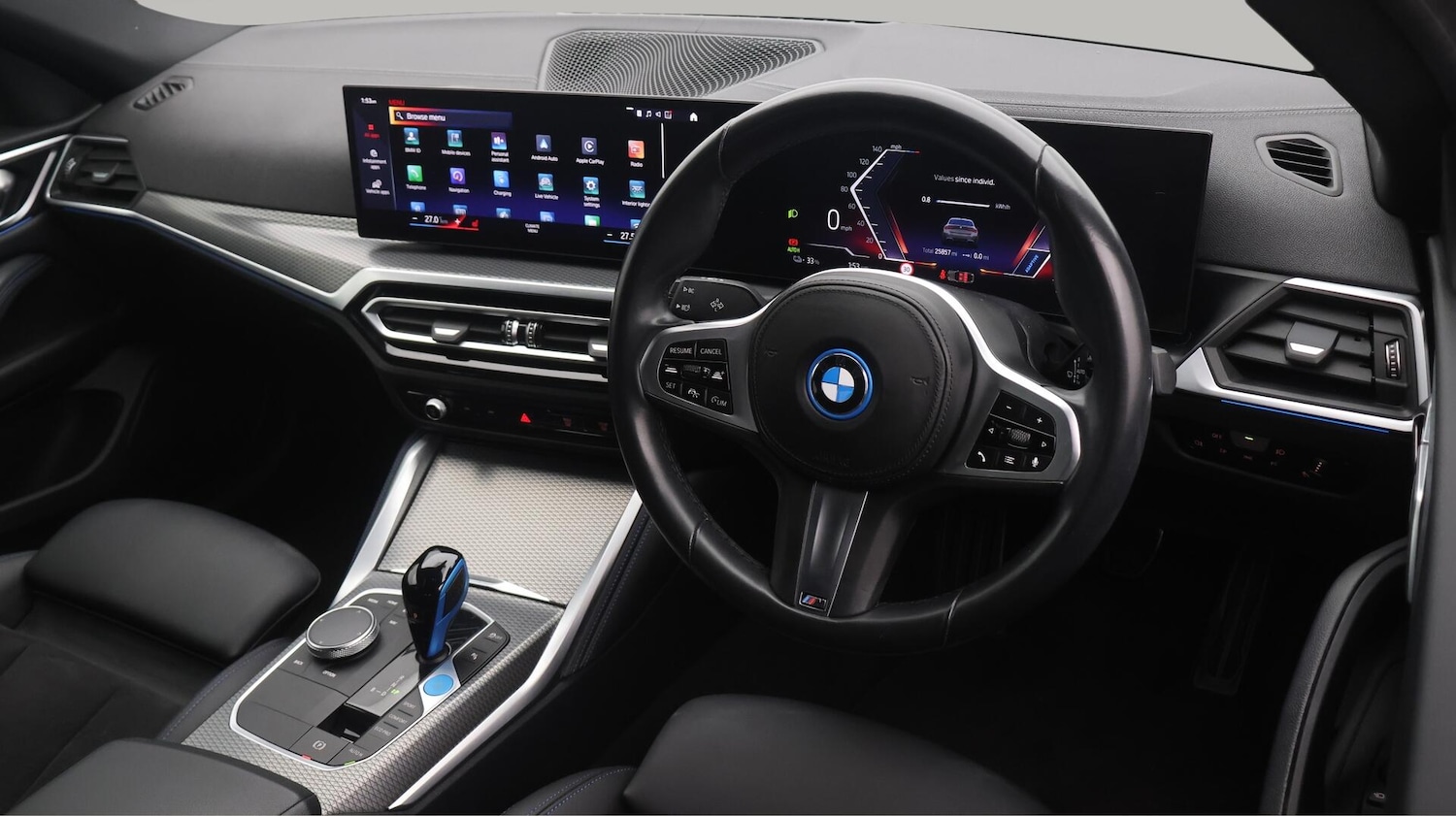 Used BMW i4 2022 for sale - 76371211: Photo 10