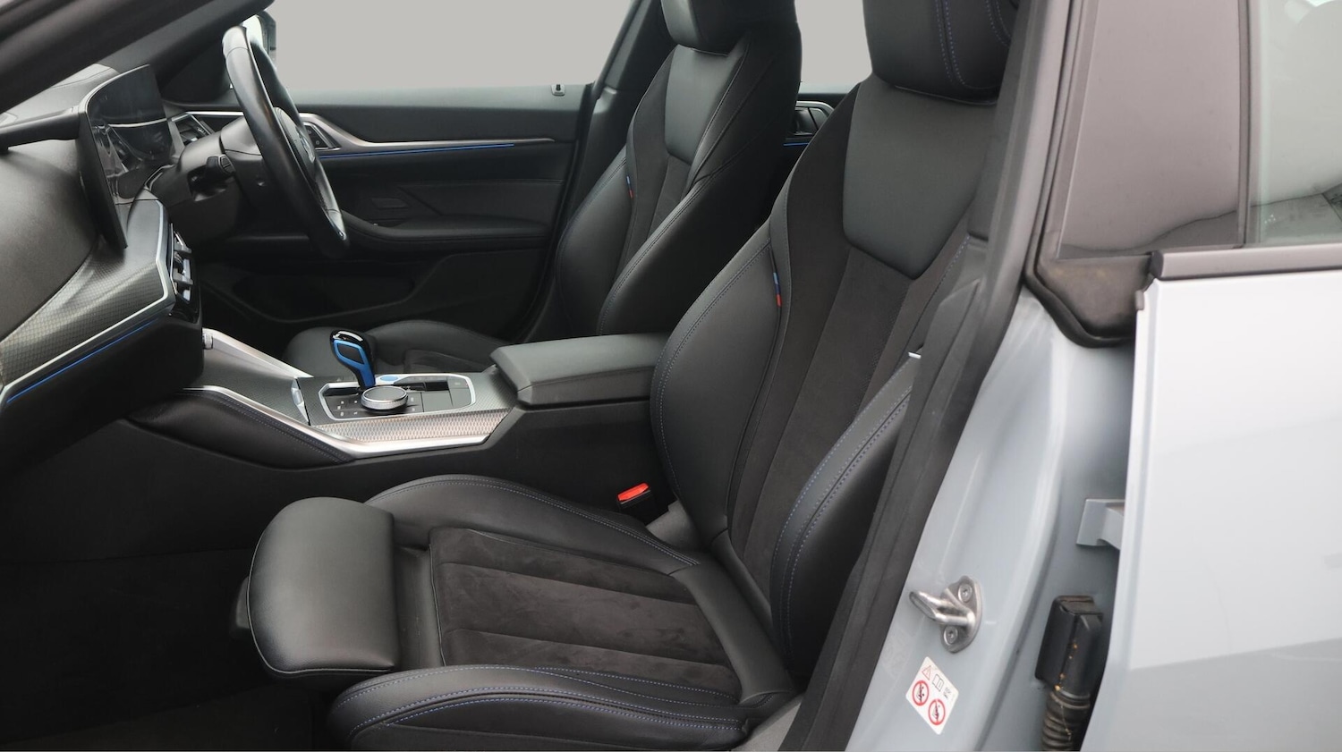 Used BMW i4 2022 for sale - 76371211: Photo 15