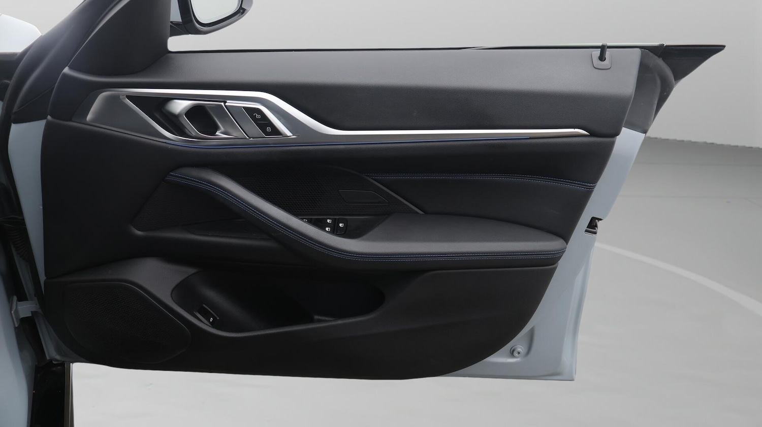 Used BMW i4 2022 for sale - 76371211: Photo 16