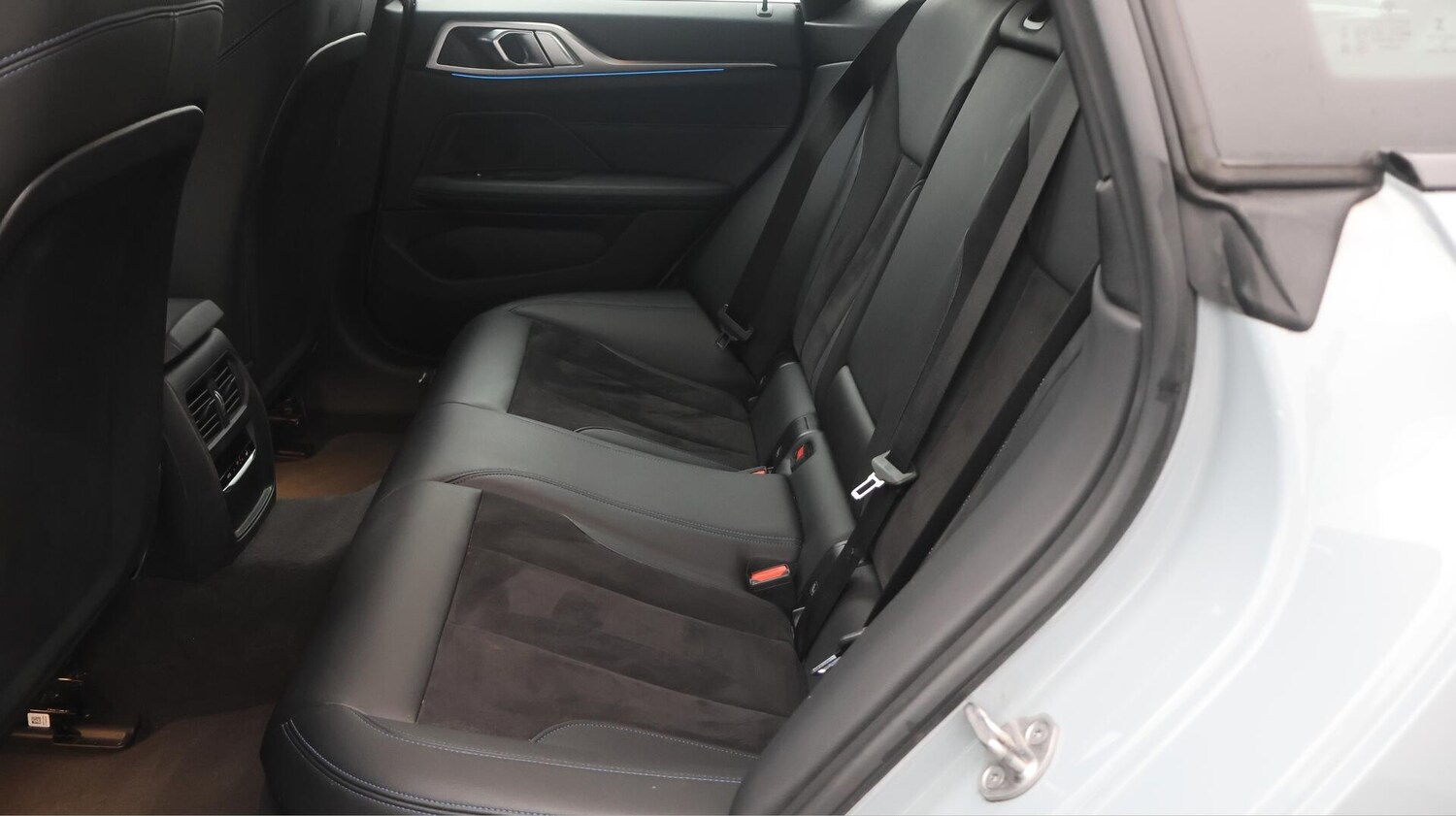 Used BMW i4 2022 for sale - 76371211: Photo 17