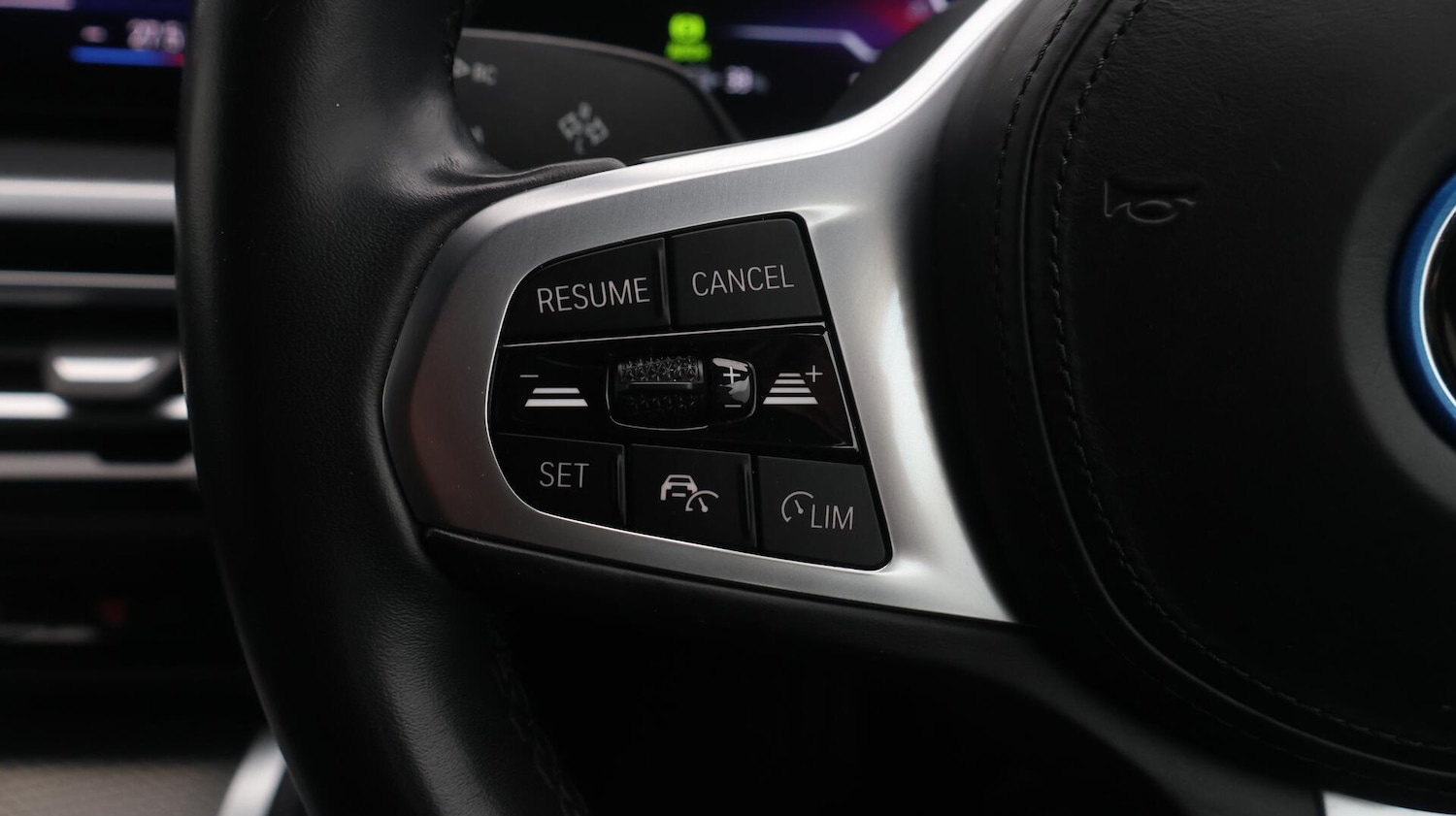 Used BMW i4 2022 for sale - 76371211: Photo 25