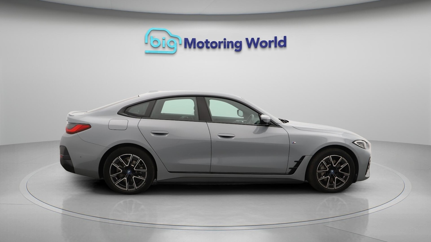 Used BMW i4 2022 for sale - 76371211: Photo 9