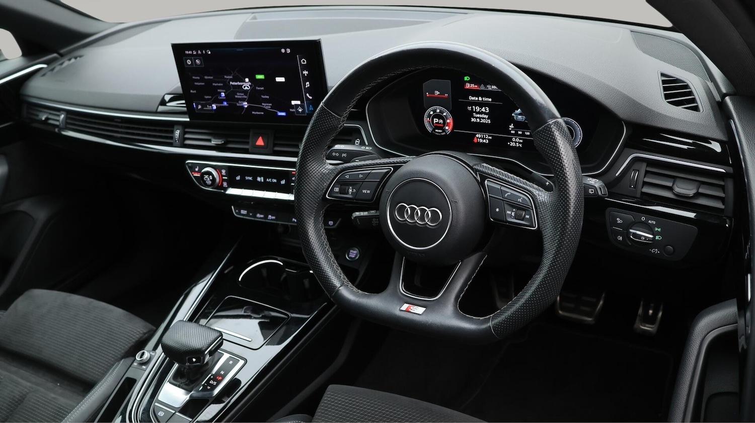 Used Audi A4 Avant 2021 for sale - 76137779: Photo 10
