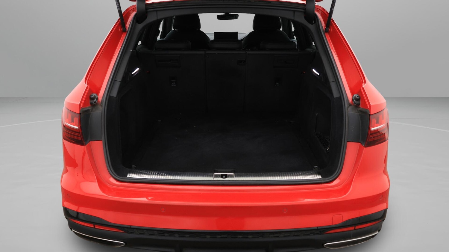Used Audi A4 Avant 2021 for sale - 76137779: Photo 18