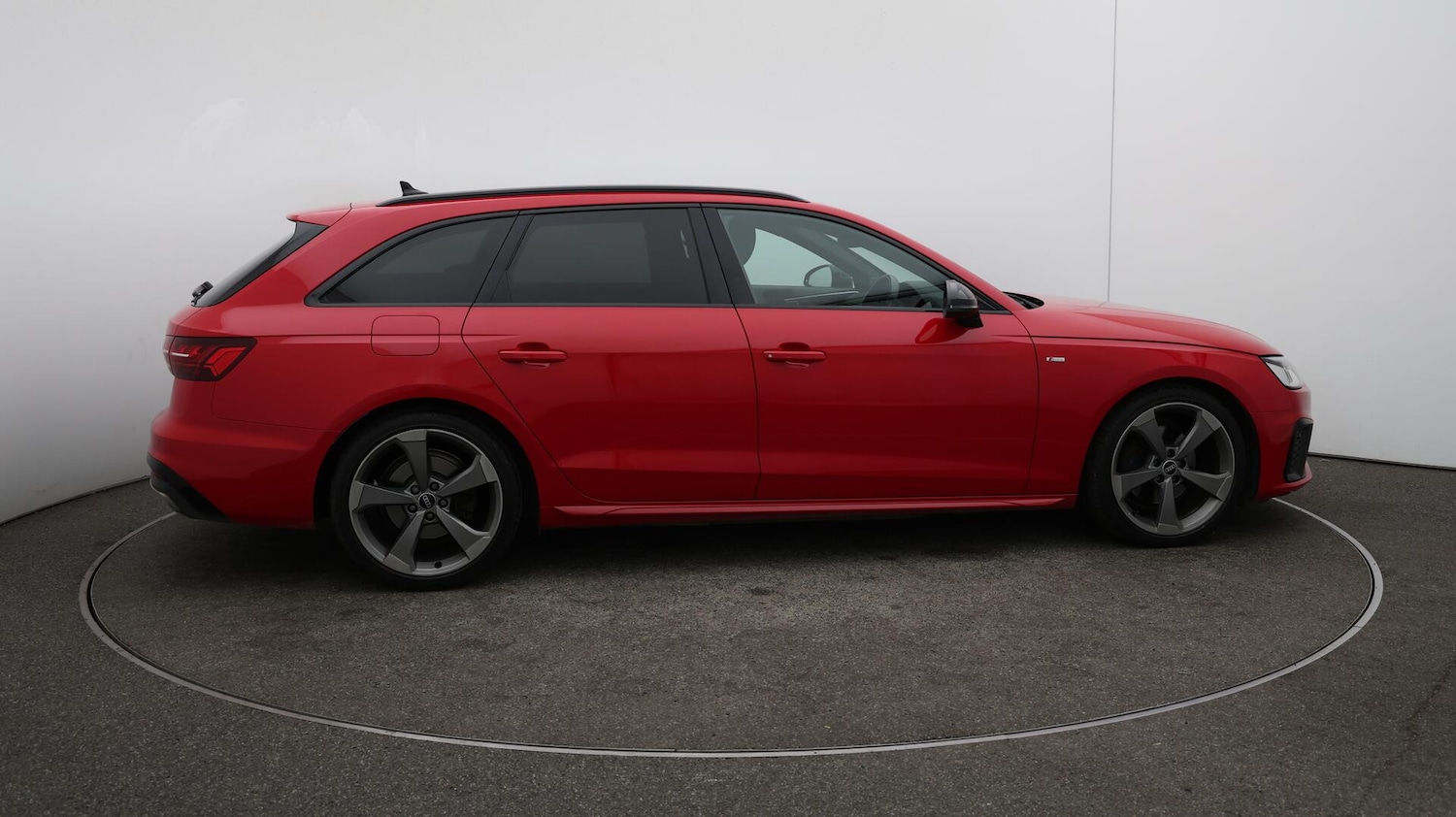 Used Audi A4 Avant 2021 for sale - 76137779: Photo 50