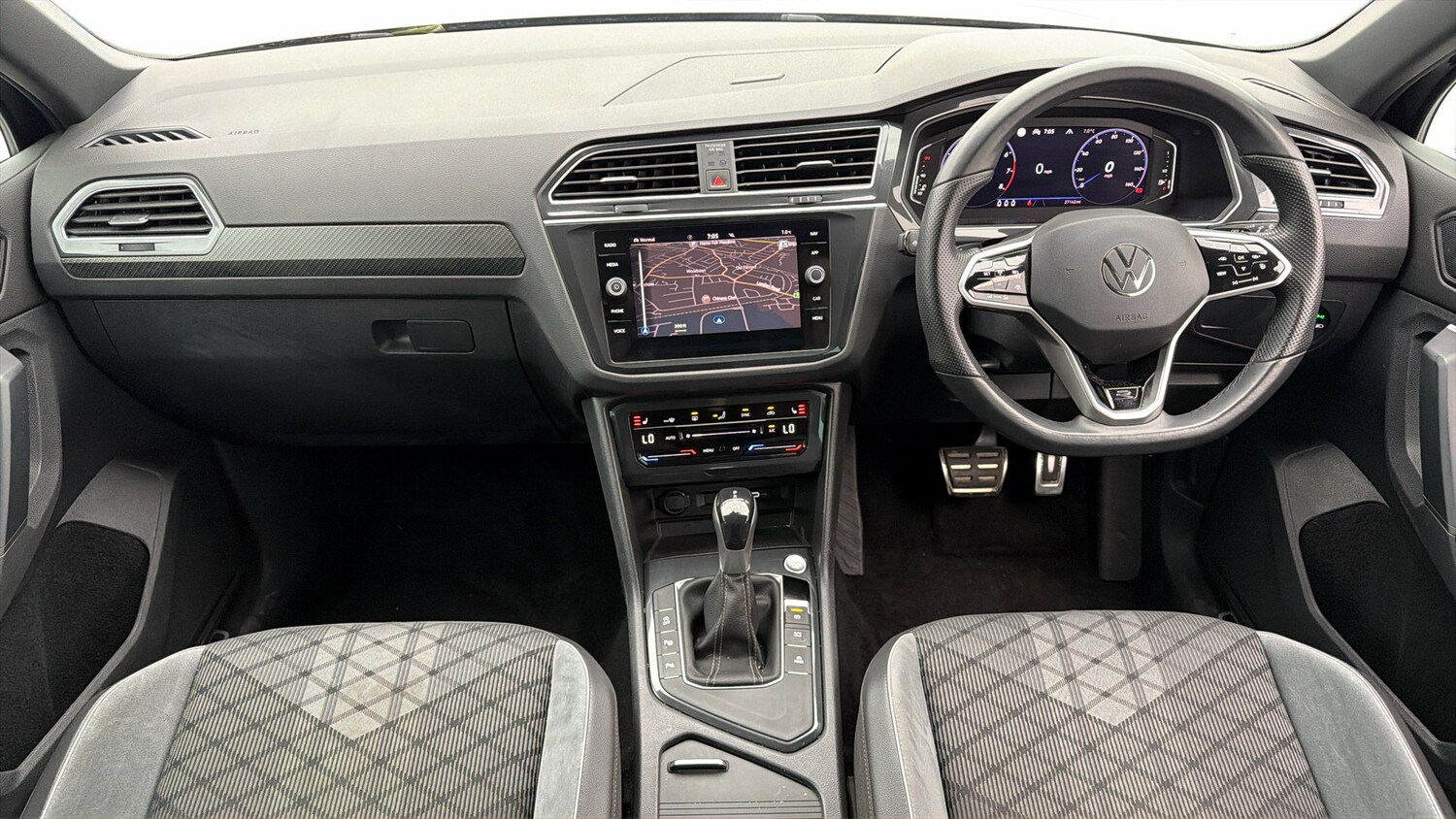 Used Volkswagen Tiguan for sale - 77872366: Photo 12