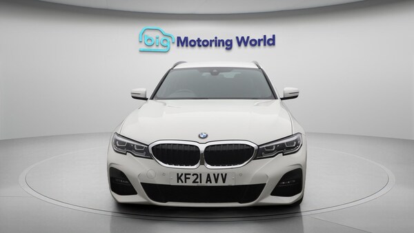Used BMW 3 Series 2021 for sale - 75609839: Photo 3