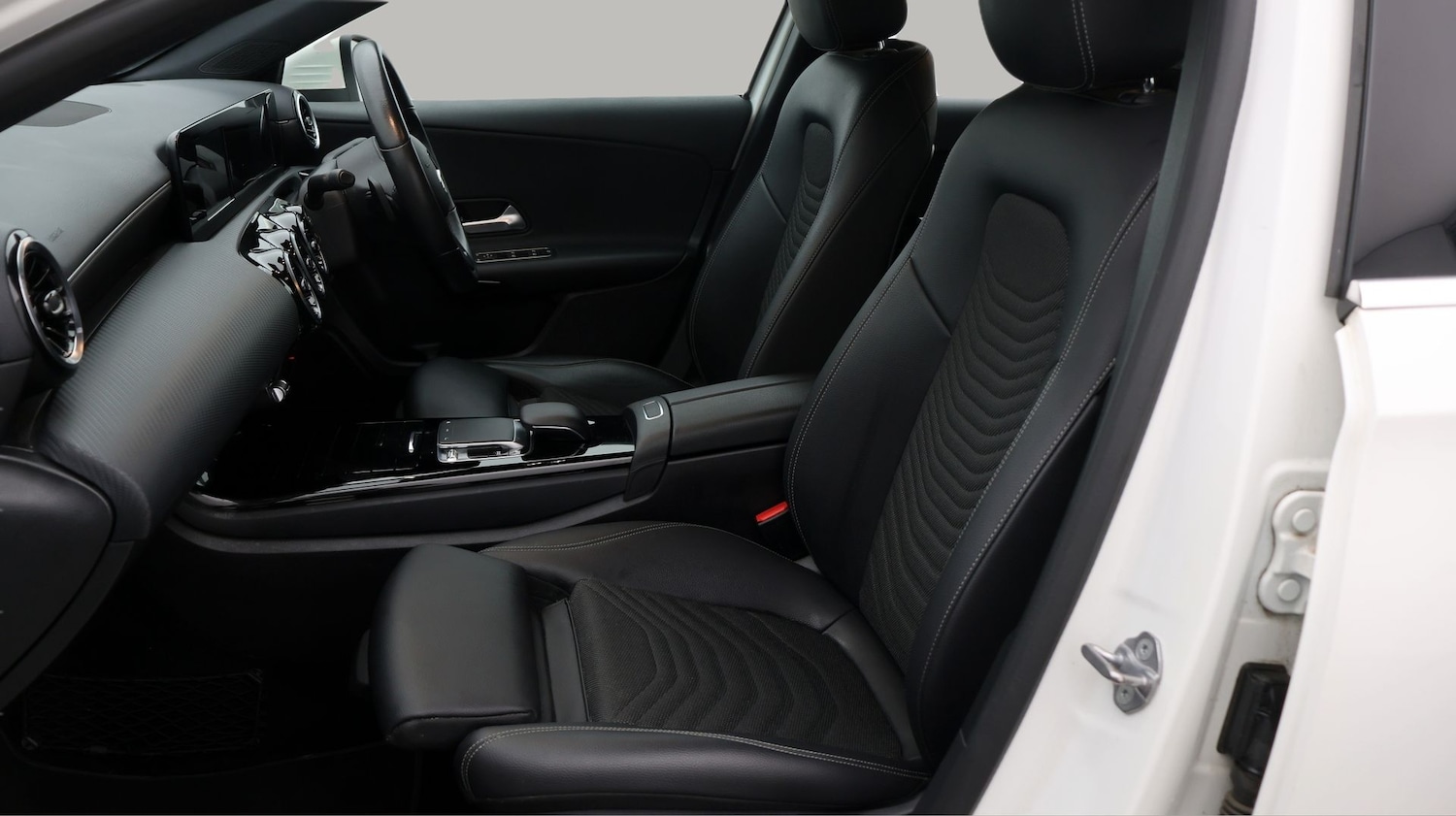 Used Mercedes-Benz A-Class 2019 for sale - 77519352: Photo 14