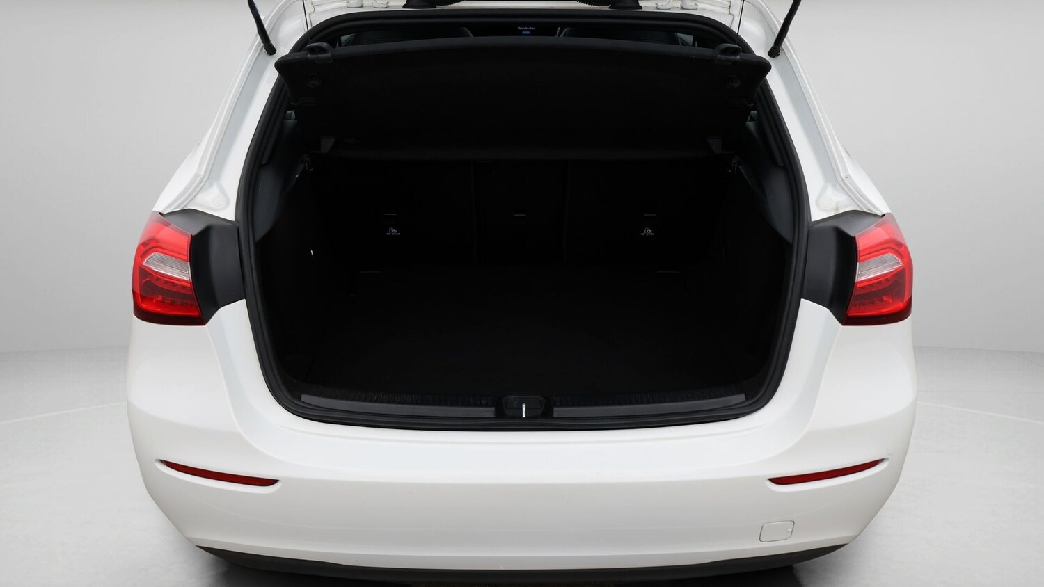 Used Mercedes-Benz A-Class 2019 for sale - 77519352: Photo 17