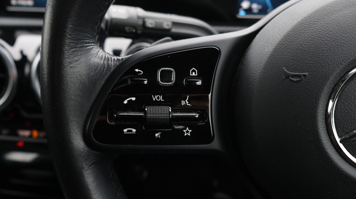 Used Mercedes-Benz A-Class 2019 for sale - 77519352: Photo 24