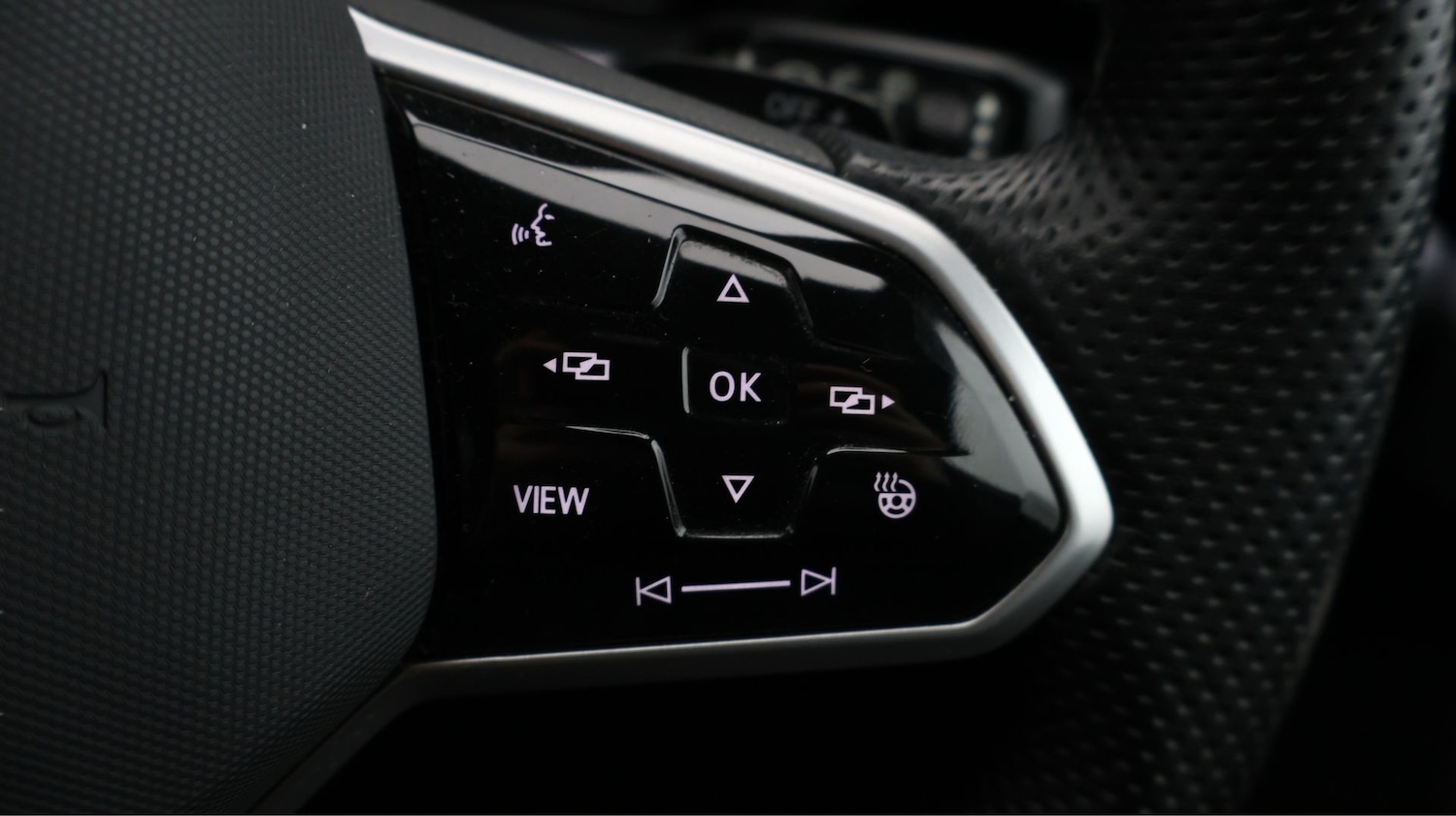 Used Volkswagen Touareg 2023 for sale - 77617580: Photo 22