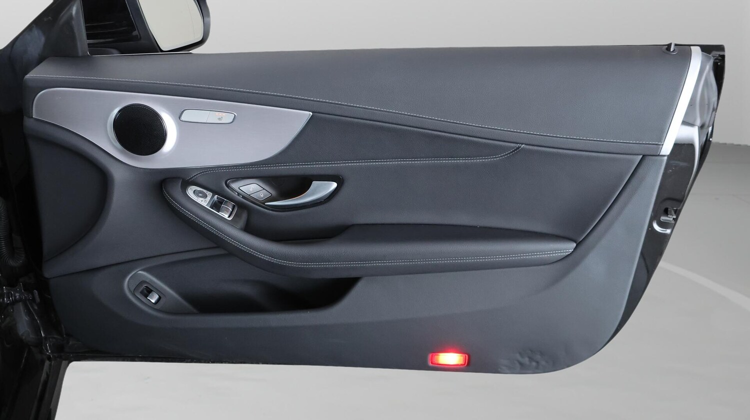 Used Mercedes-Benz C Class 2020 for sale - 76381239: Photo 15