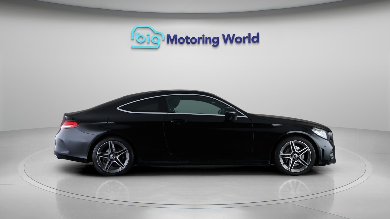 Used Mercedes-Benz C Class 2020 for sale - 76381239: Photo 9