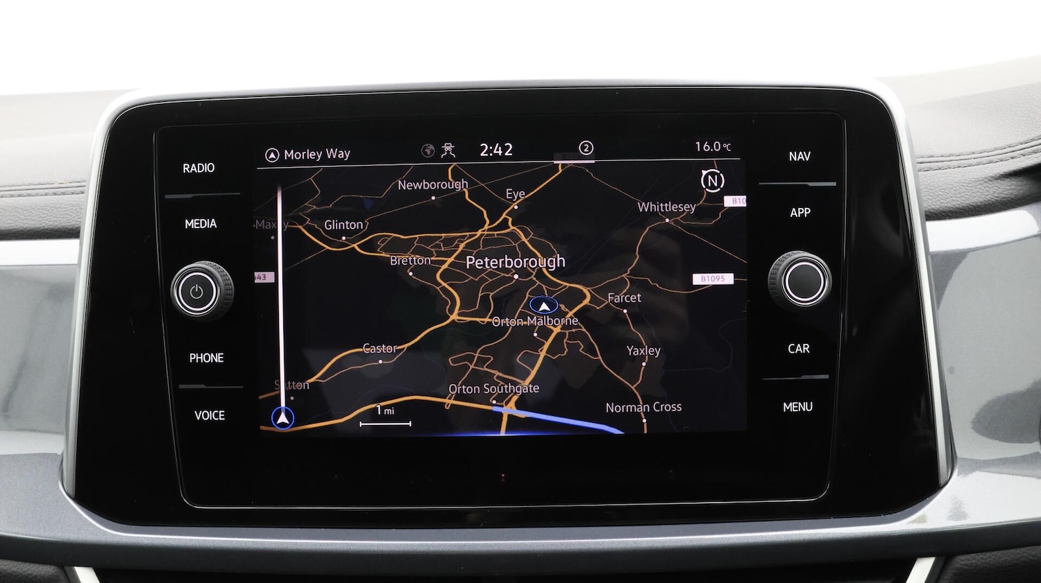 Used Volkswagen T-Roc 2022 for sale - 76408484: Photo 12