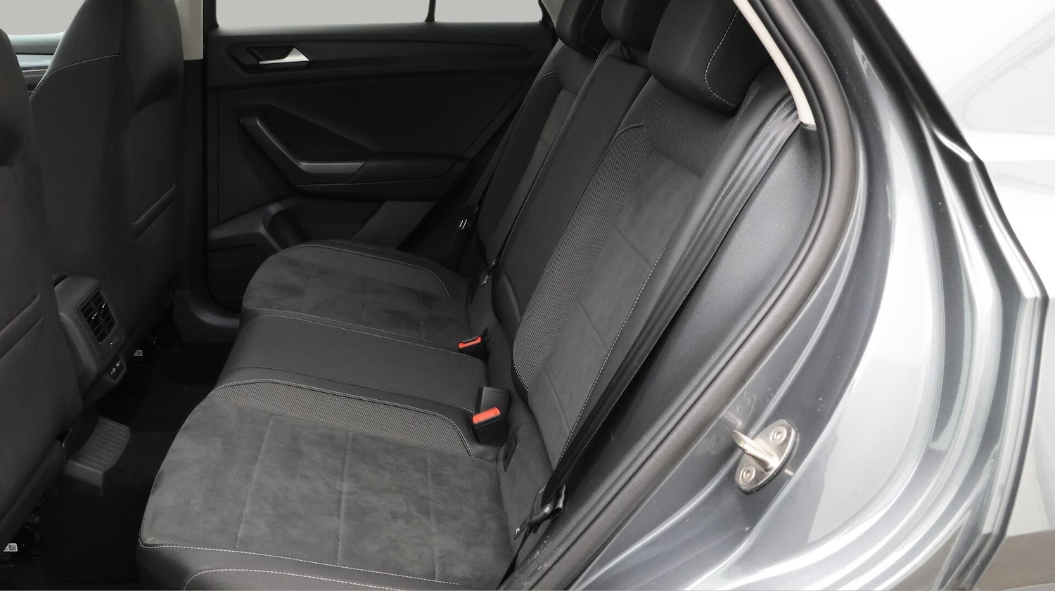 Used Volkswagen T-Roc 2022 for sale - 76408484: Photo 17