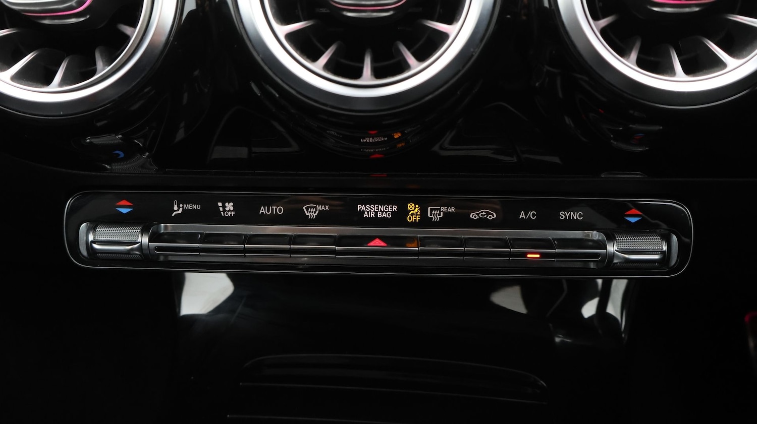 Used Mercedes-Benz CLA 2020 for sale - 77272501: Photo 12