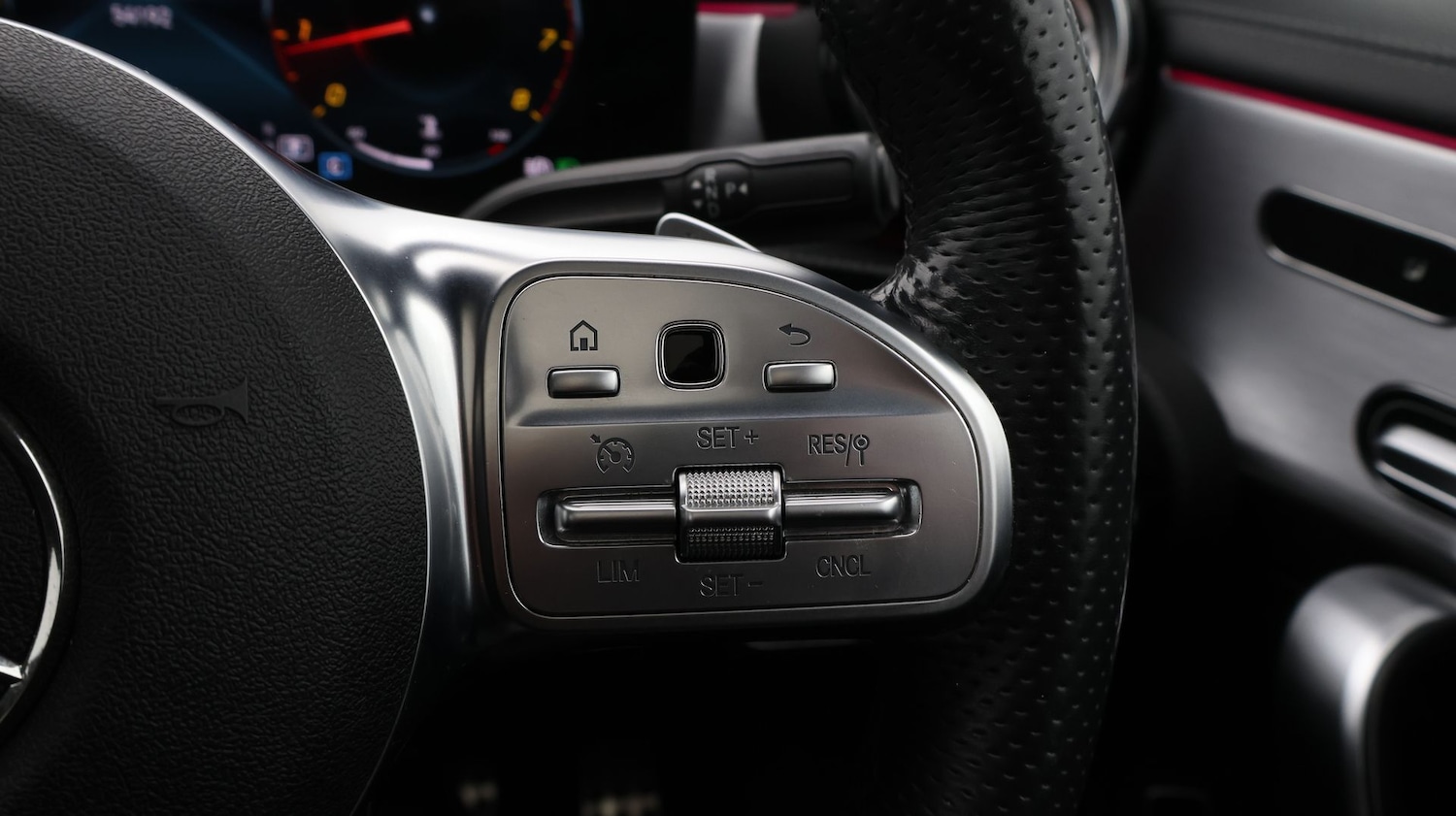 Used Mercedes-Benz CLA 2020 for sale - 77272501: Photo 28