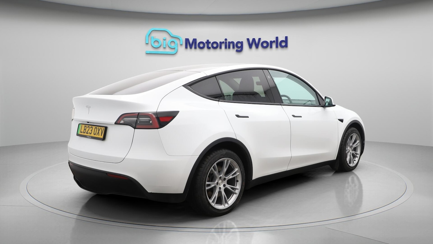 Used Tesla Model Y 2023 for sale - 76700793: Photo 8