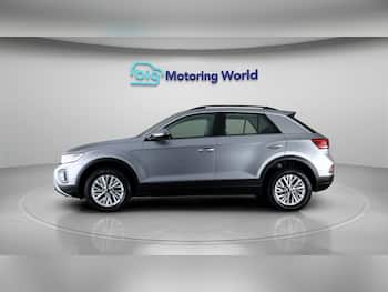 Used Volkswagen T-Roc 2023 for sale - 79652139: Photo