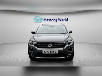 Used Volkswagen T-Roc 2021 for sale - 78268015: Photo
