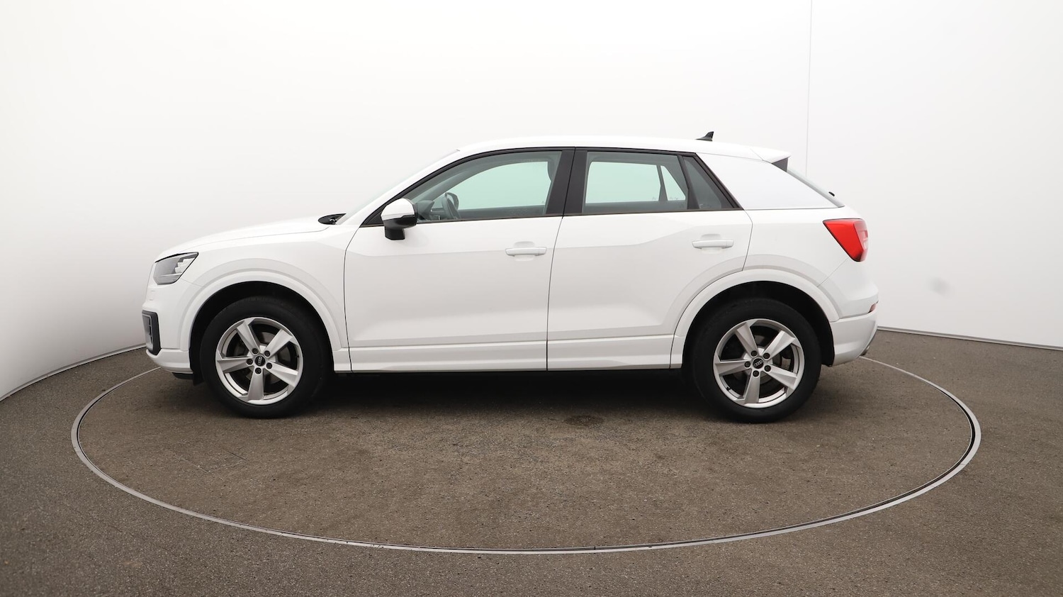 Used Audi Q2 2020 for sale - 76786950: Photo 63