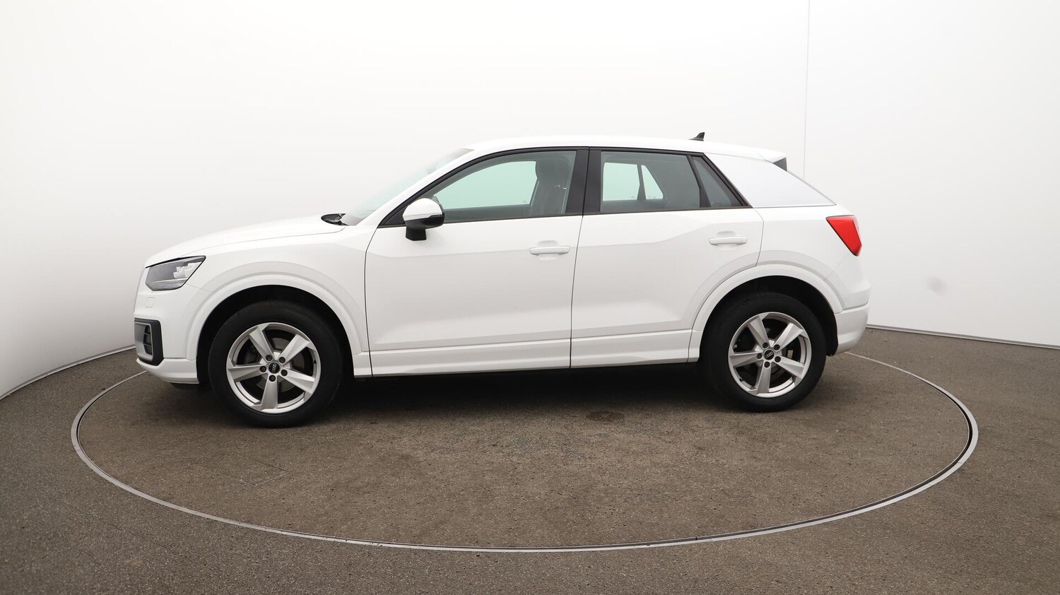 Used Audi Q2 2020 for sale - 76786950: Photo 64