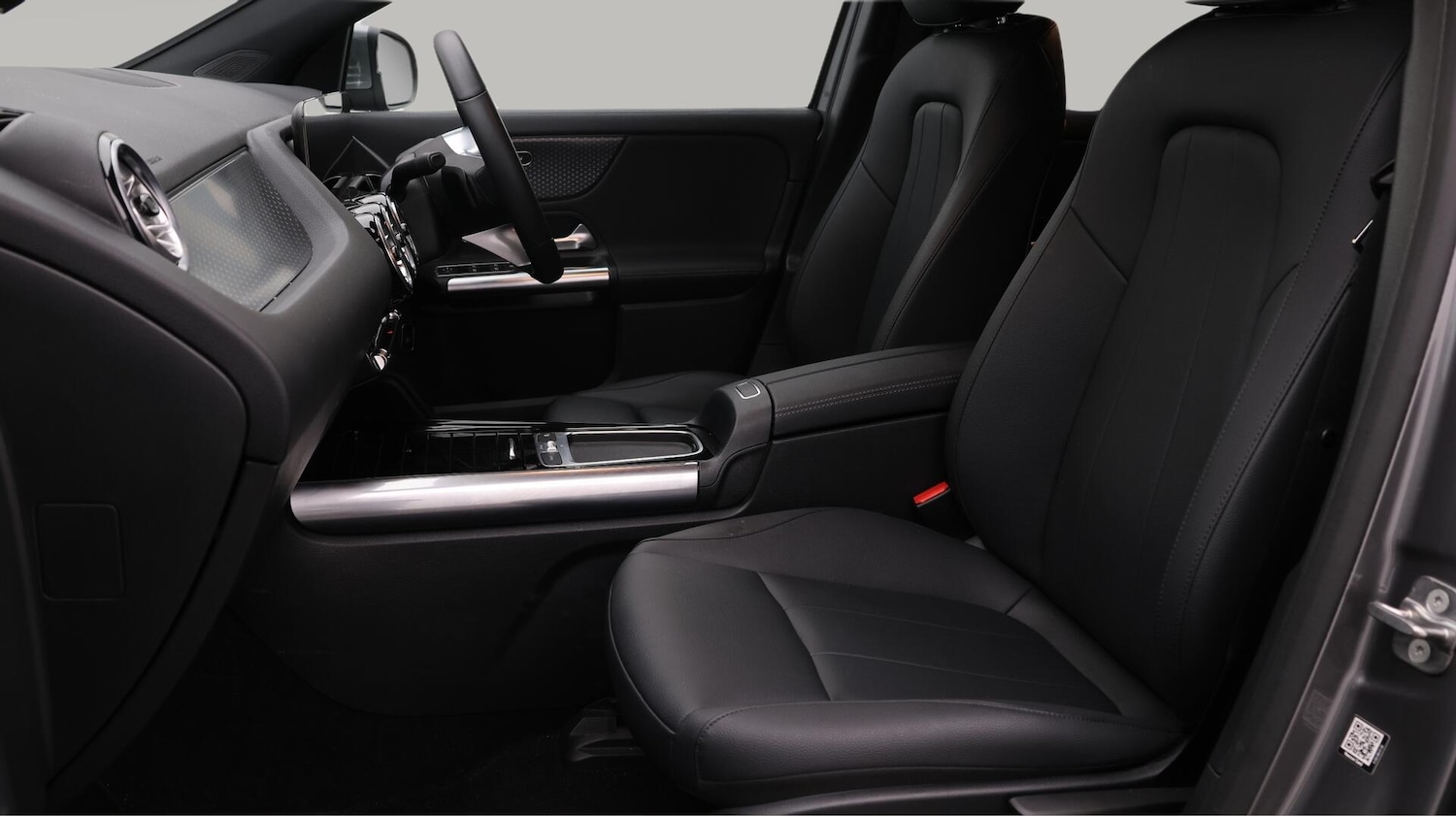 Used Mercedes-Benz EQA 2024 for sale - 76585542: Photo 15