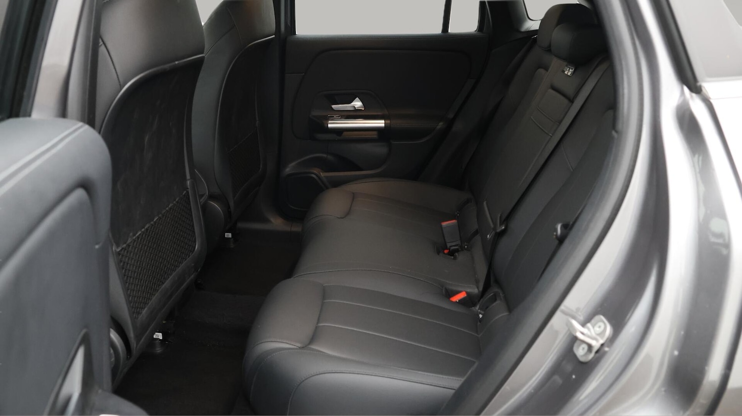 Used Mercedes-Benz EQA 2024 for sale - 76585542: Photo 17