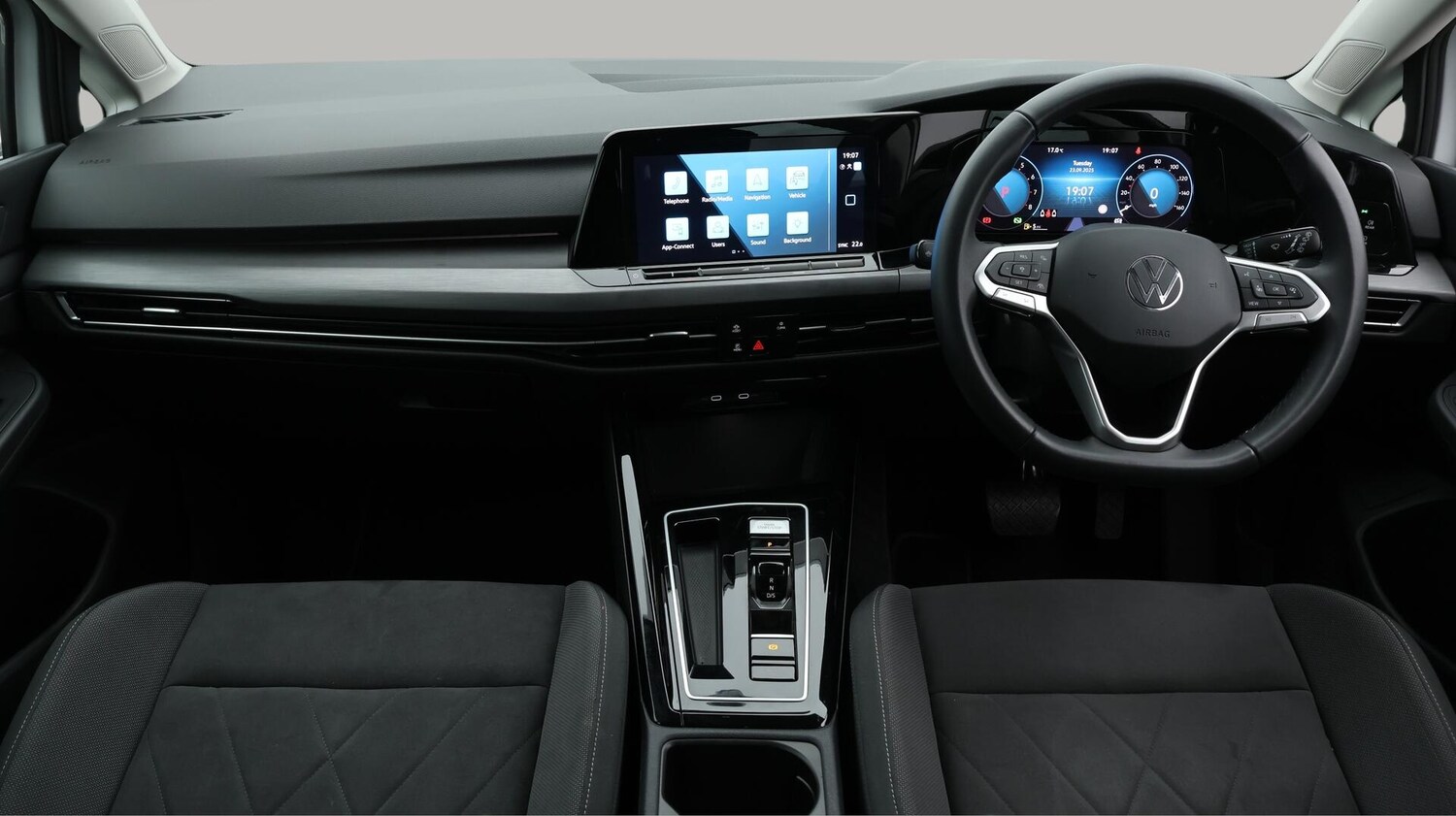 Used Volkswagen Golf 2024 for sale - 76059902: Photo 14