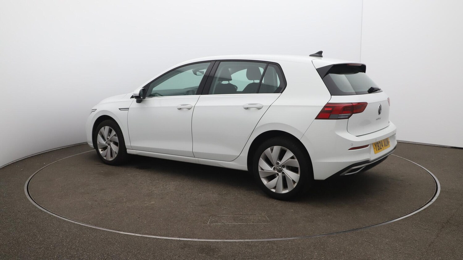 Used Volkswagen Golf 2024 for sale - 76059902: Photo 37