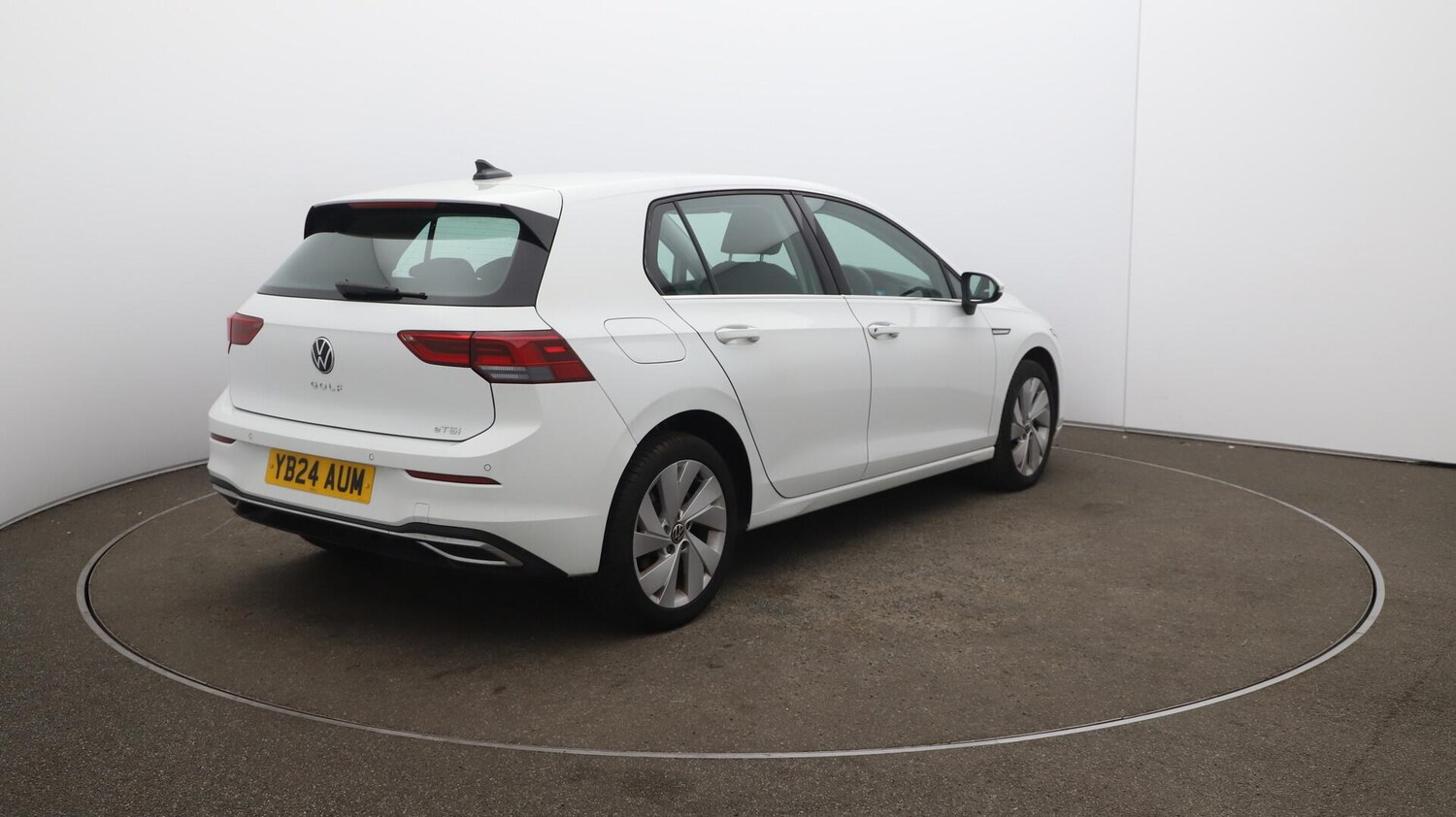 Used Volkswagen Golf 2024 for sale - 76059902: Photo 56