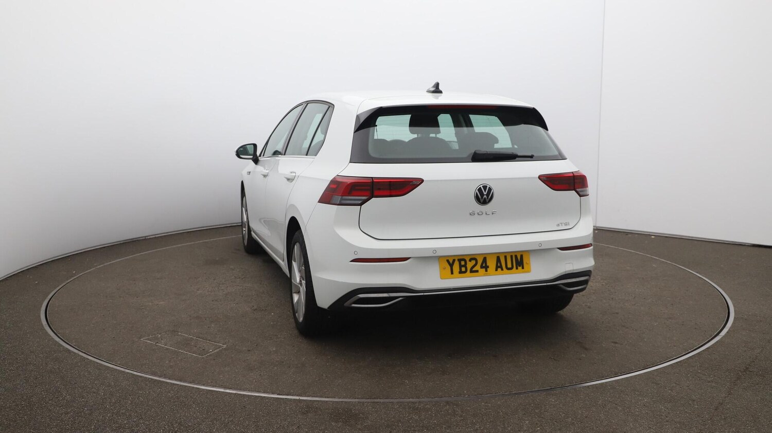 Used Volkswagen Golf 2024 for sale - 76059902: Photo 62