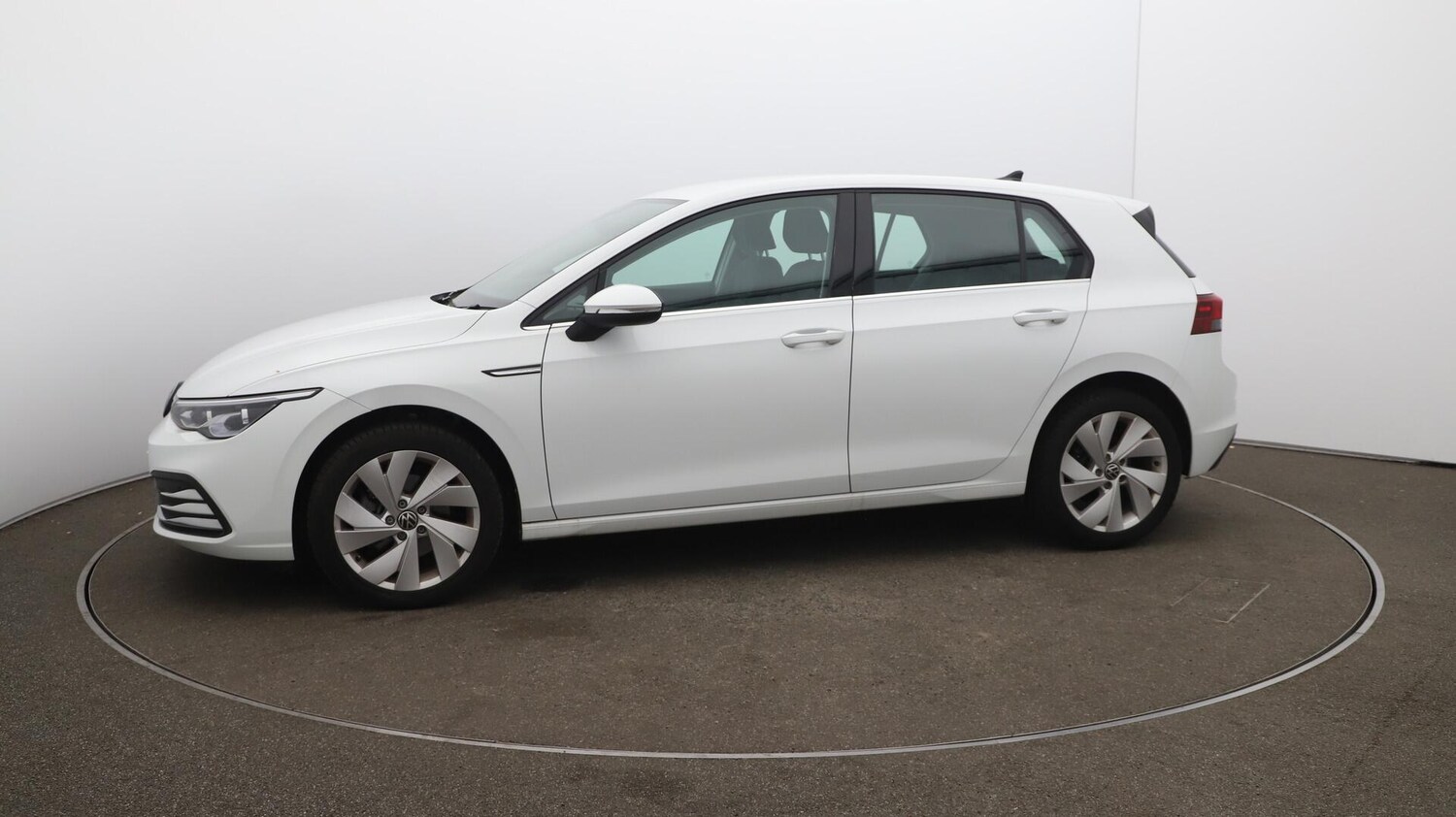 Used Volkswagen Golf 2024 for sale - 76059902: Photo 68